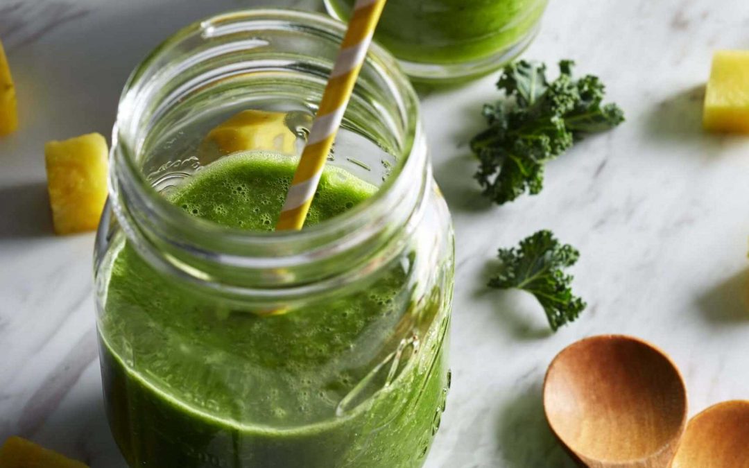 Smoothie de Piña Del Monte®, Coco y Kale