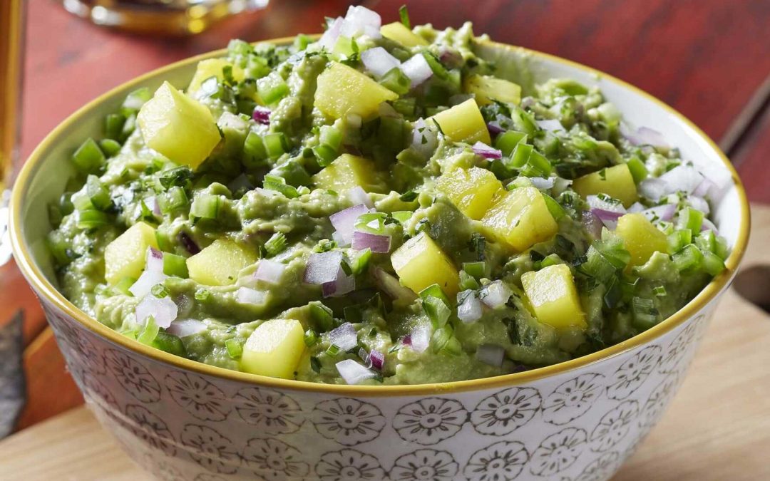 Guacamole de Verano con Piña en Cubos Del Monte®